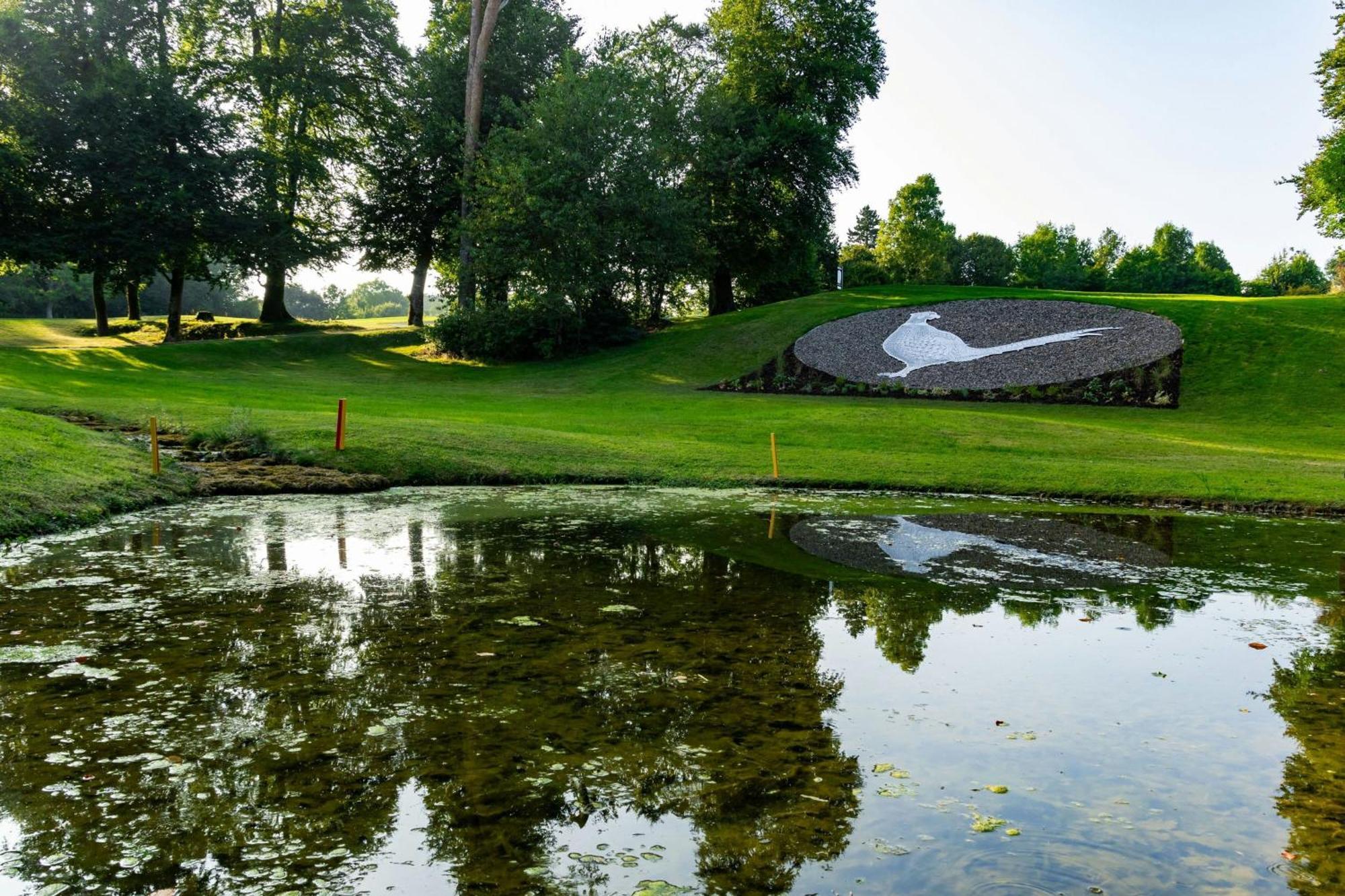 Mount Juliet Estate, Autograph Collection Hotell Thomastown  Eksteriør bilde The 17th green at the 2019 Dutch Open